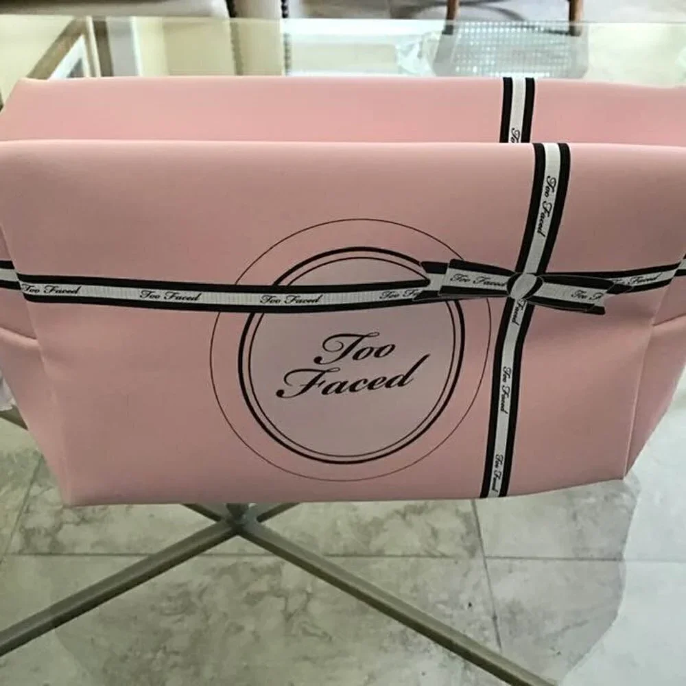 Too Faced Roomy Pink Makeup Bag Cosmetics bag. BRAND NEW!!